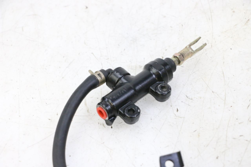 photo de ACHTERREM HOOFDREMSILINDER KIDEN KD125-G 125 (2018 - 2022) - Zoom op gebruiksstaat