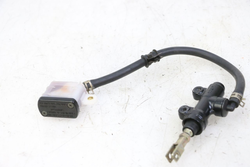 photo de ACHTERREM HOOFDREMSILINDER KIDEN KD125-G 125 (2018 - 2022) - Technische close-up
