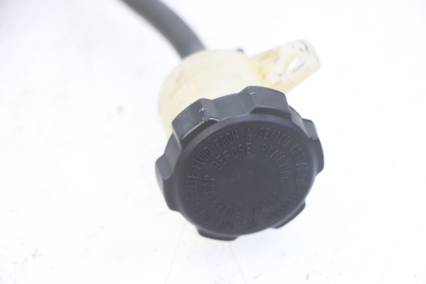 photo de ACHTERREM HOOFDREMSILINDER MBK X-LIMIT XLIMIT 50 (2007 - 2012) - Andere kijkhoek