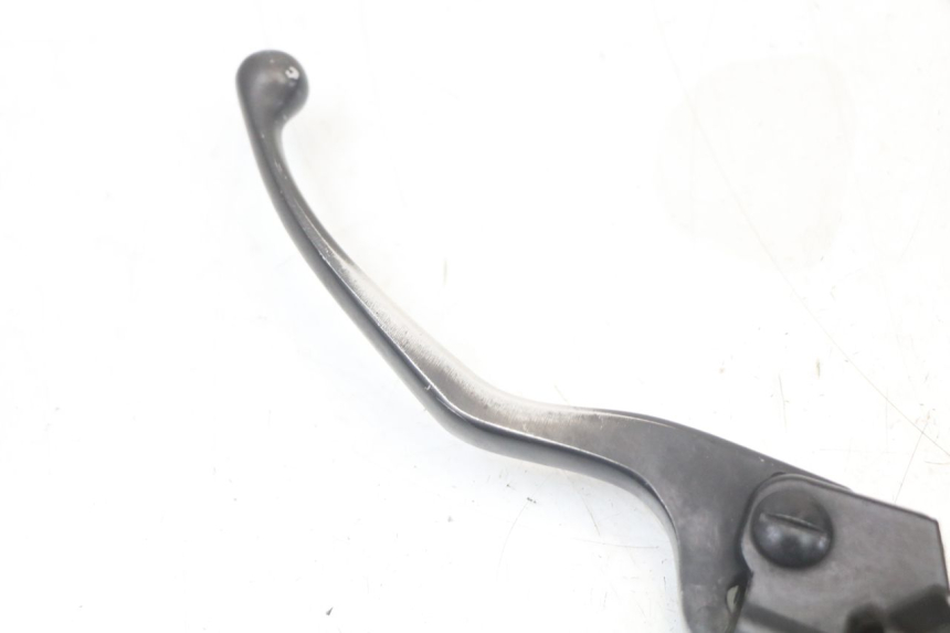 photo de ACHTERREM HOOFDREMSILINDER PIAGGIO MP3 HPE 350 (2018 - 2020) - Detail van het onderdeel