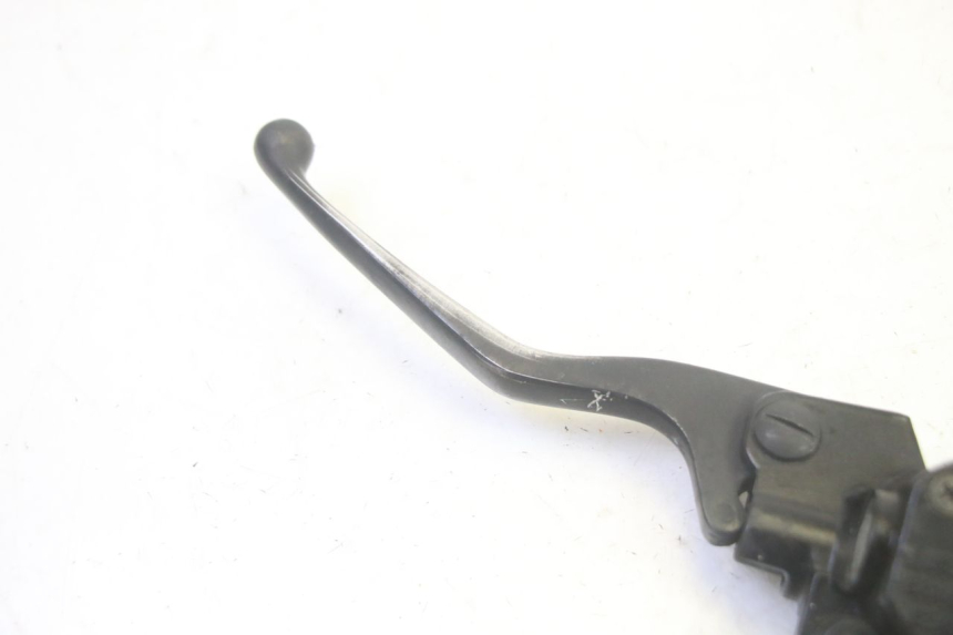 photo de ACHTERREM HOOFDREMSILINDER PIAGGIO MP3 HPE 350 (2018 - 2020) - Detail van het onderdeel