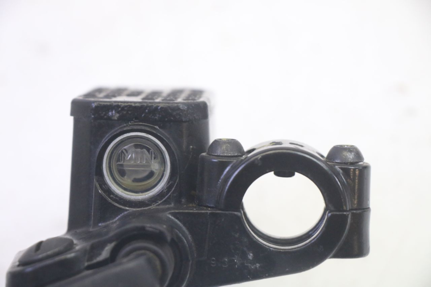 photo de ACHTERREM HOOFDREMSILINDER PIAGGIO MP3 HPE 350 (2018 - 2020) - Technische close-up