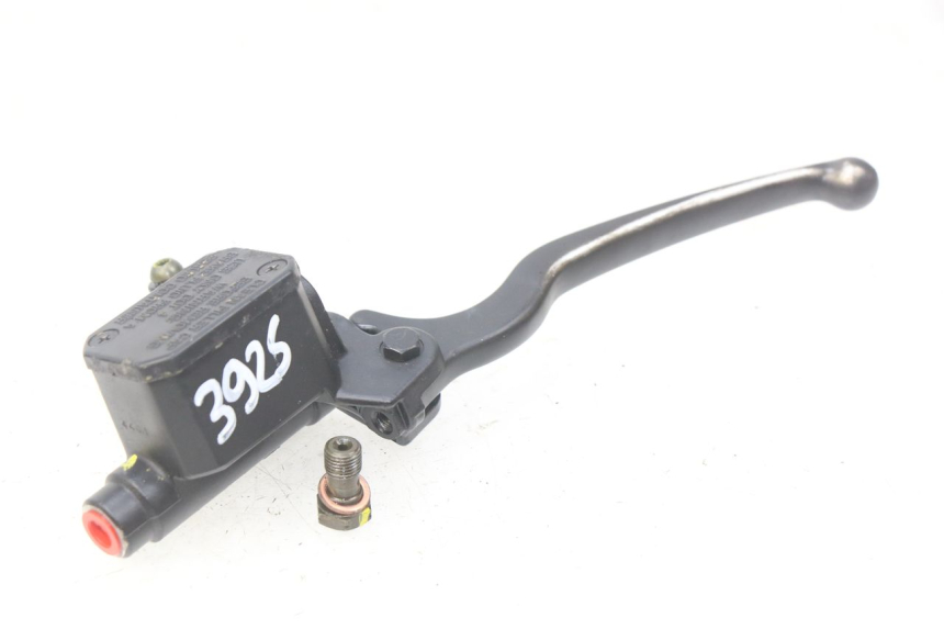 photo de ACHTERREM HOOFDREMSILINDER PIAGGIO MP3 500 (2014 - 2017) - Andere kijkhoek