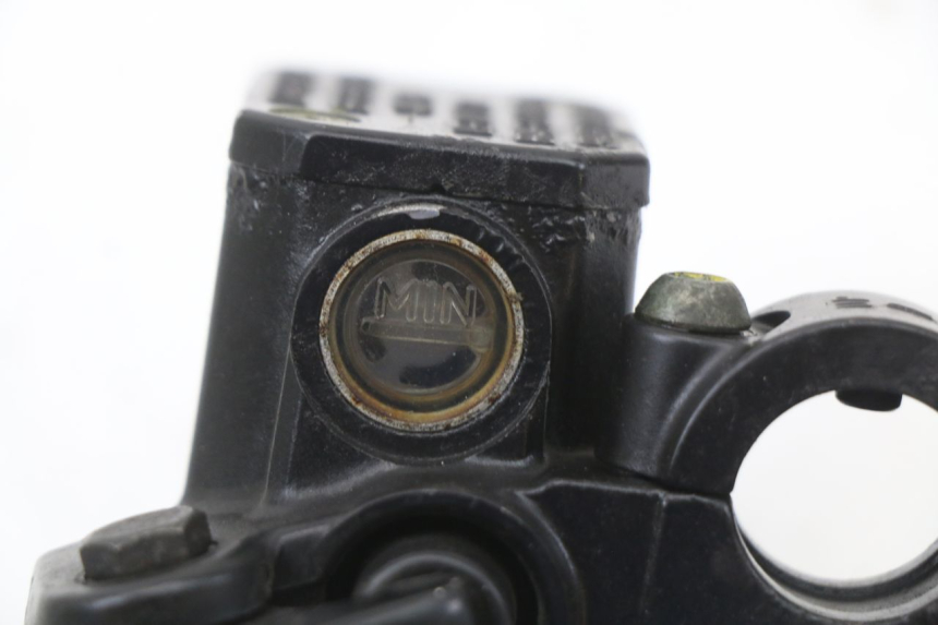 photo de ACHTERREM HOOFDREMSILINDER PIAGGIO MP3 500 (2011 - 2015) - Overzicht