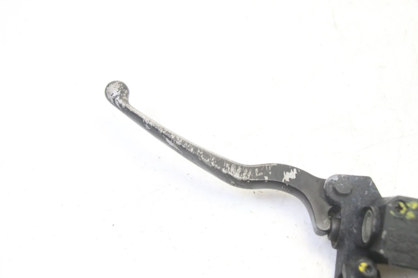 photo de ACHTERREM HOOFDREMSILINDER PIAGGIO MP3 RL 250 (2006 - 2010) - Detail van het onderdeel