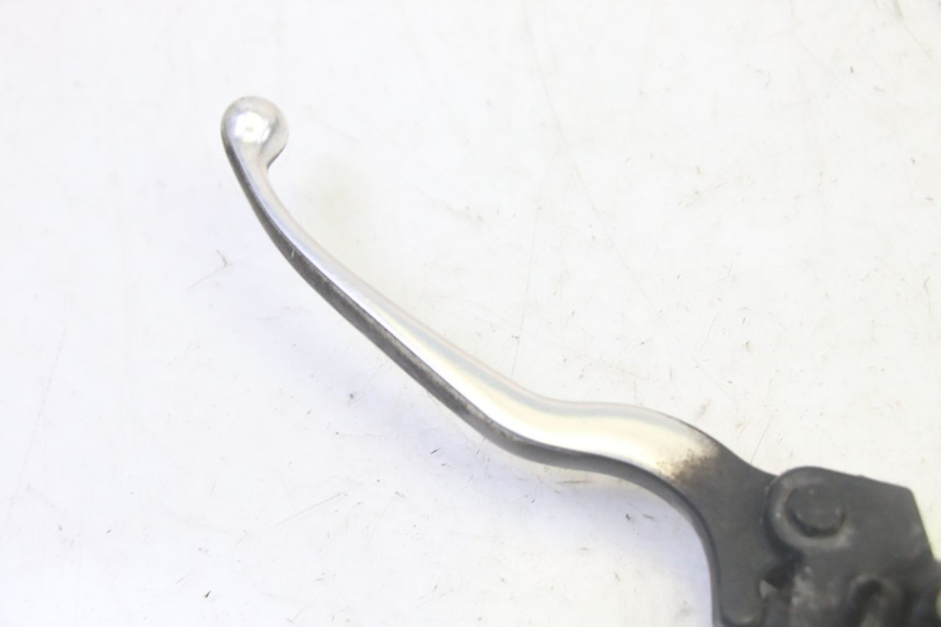 photo de ACHTERREM HOOFDREMSILINDER PIAGGIO MP3 500 (2011 - 2015) - Detail van het onderdeel