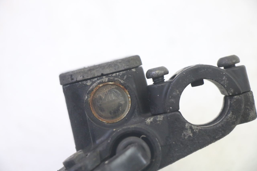 photo de ACHTERREM HOOFDREMSILINDER PIAGGIO MP3 RL 250 (2006 - 2010) - Overzicht