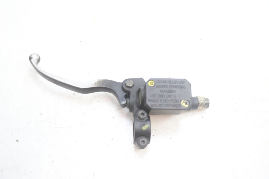 photo de ACHTERREM HOOFDREMSILINDER PIAGGIO MP3 125 (2006 - 2014) - Hoofdaanzicht