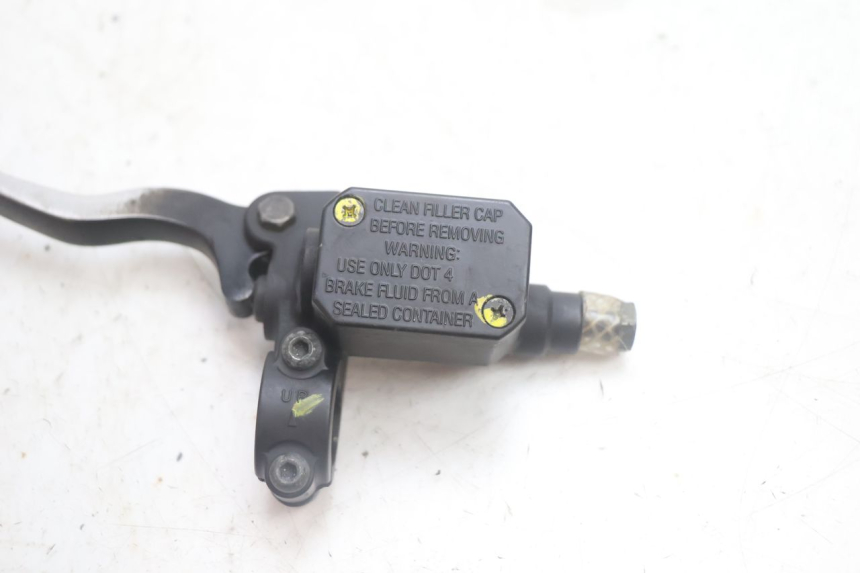 photo de ACHTERREM HOOFDREMSILINDER PIAGGIO MP3 125 (2006 - 2014) - Zoom op gebruiksstaat