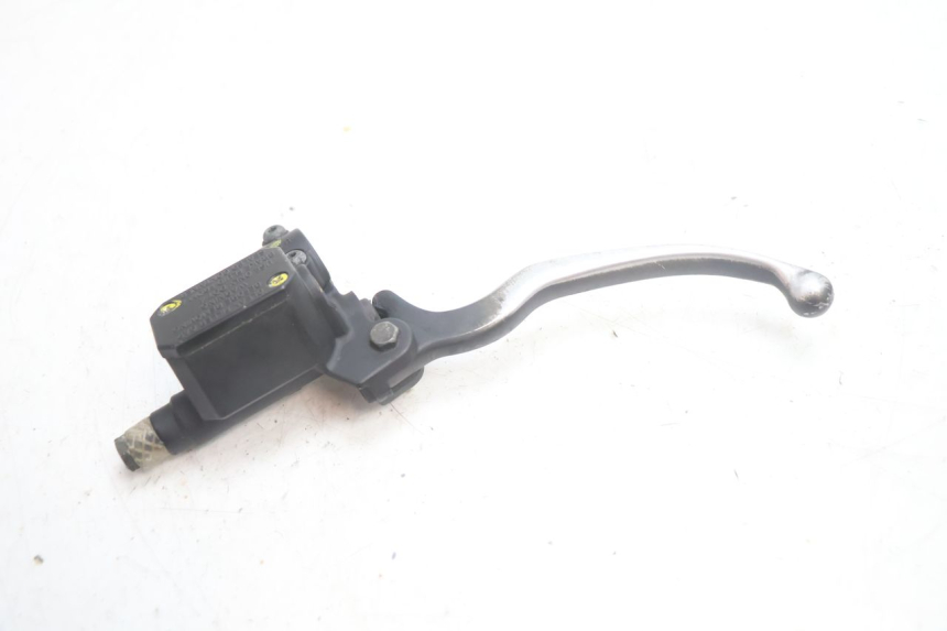 photo de ACHTERREM HOOFDREMSILINDER PIAGGIO MP3 125 (2006 - 2014) - Andere kijkhoek