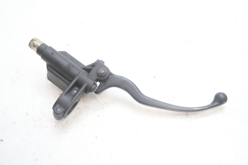 photo de ACHTERREM HOOFDREMSILINDER PIAGGIO MP3 125 (2006 - 2014) - Overzicht