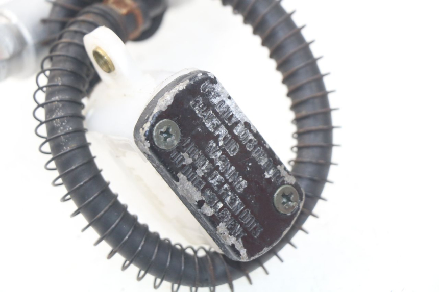 photo de ACHTERREM HOOFDREMSILINDER YAMASAKI MSX 50 (2013 - 2022) - Andere kijkhoek