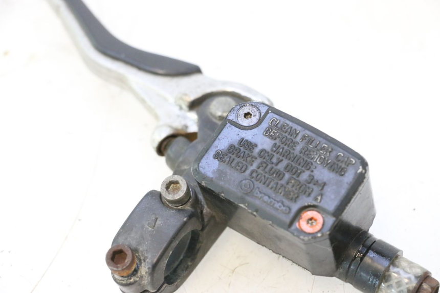 photo de ACHTERREM HOOFDREMSILINDER MBK NITRO 50 (2004 - 2008) - Technische close-up