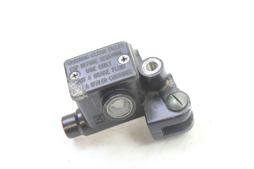 photo de ACHTERREM HOOFDREMSILINDER GILERA RUNNER SP 50 (2006 - 2008) - Hoofdaanzicht