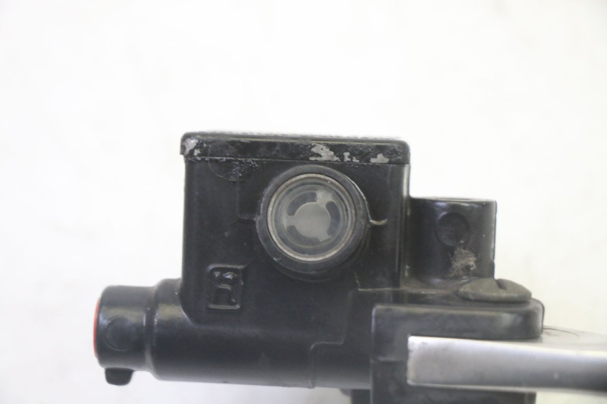 photo de ACHTERREM HOOFDREMSILINDER GILERA RUNNER SP 50 (2009 - 2017) - Technische close-up