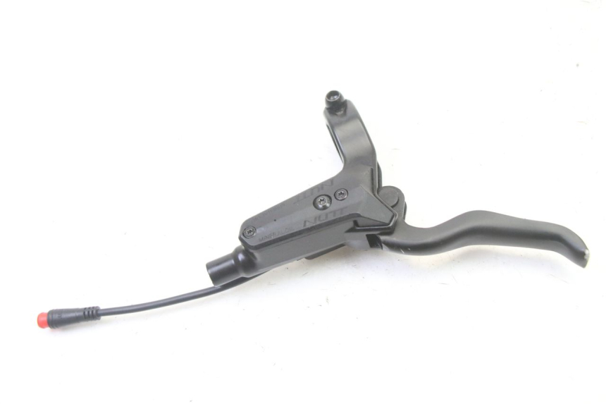 photo de ACHTERREM HOOFDREMSILINDER HERO S10 1 - Technische close-up