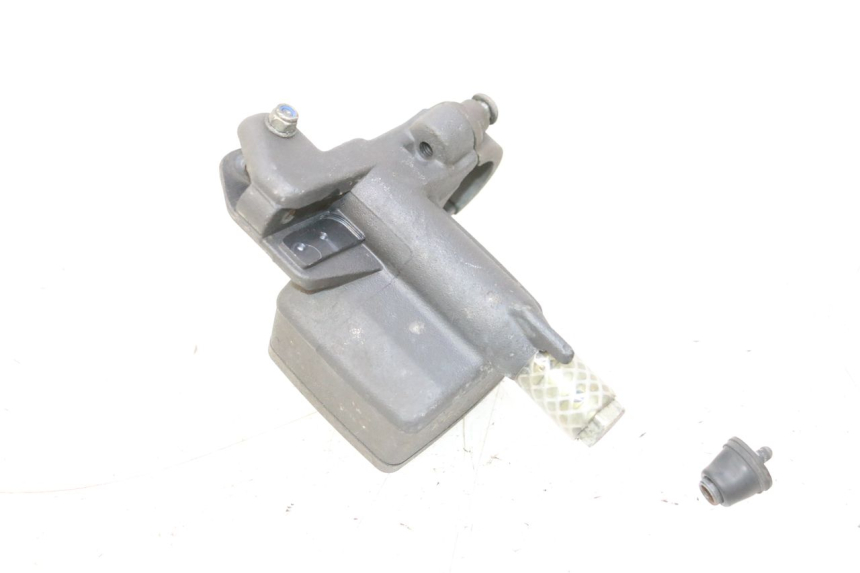 photo de ACHTERREM HOOFDREMSILINDER PEUGEOT SATELIS 125 (2006 - 2009) - Detail van het onderdeel
