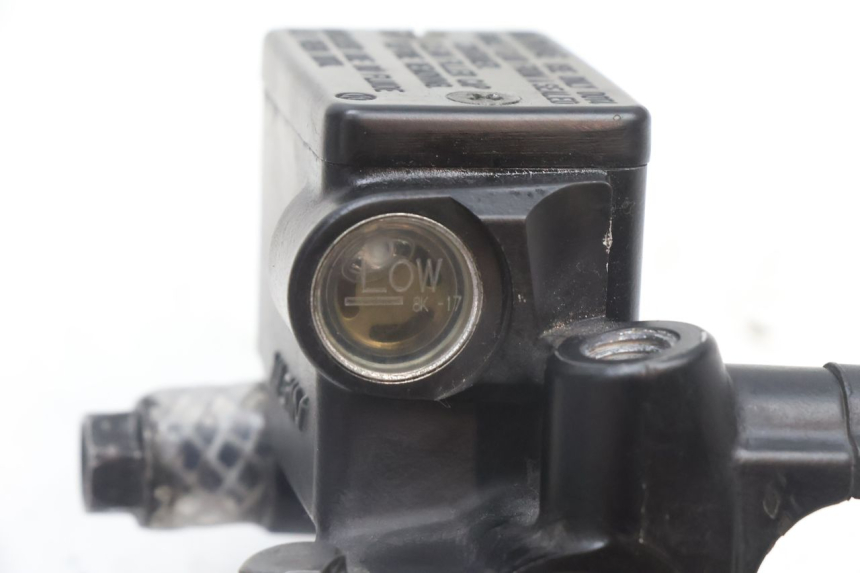 photo de ACHTERREM HOOFDREMSILINDER PEUGEOT SATELIS 125 (2006 - 2009) - Technische close-up