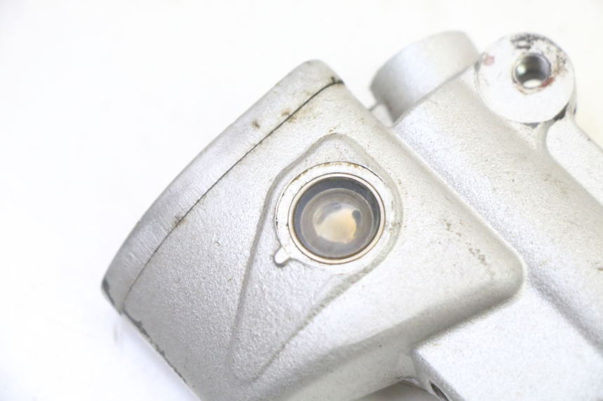 photo de ACHTERREM HOOFDREMSILINDER GILERA SMT SUPERMOTARD 50 (2009 - 2017) - Detail van het onderdeel