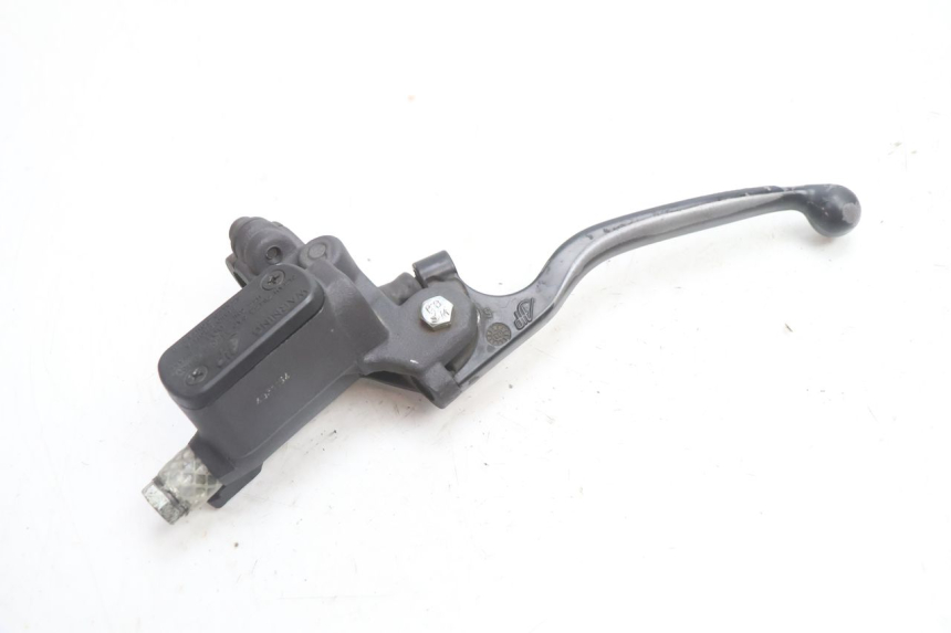 photo de ACHTERREM HOOFDREMSILINDER PEUGEOT SPEEDFIGHT 2 AC 50 (2000 - 2009) - Andere kijkhoek