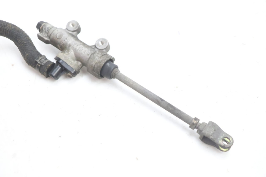 photo de ACHTERREM HOOFDREMMEESTER HONDA ST PAN EUROPEAN 1100 (1990 - 2002) - Zoom op gebruiksstaat