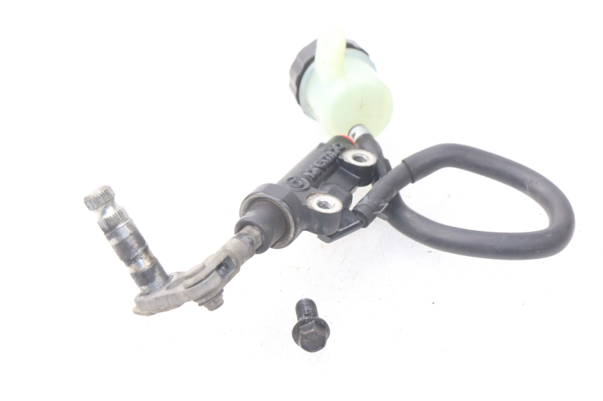 photo de ACHTERREM HOOFDREMSILINDER YAMAHA TDM ABS 900 (2002 - 2014) - Technische close-up
