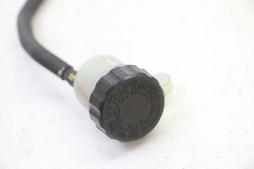 photo de ACHTERREM HOOFDREMSILINDER YAMAHA TDM ABS 900 (2002 - 2014) - Andere kijkhoek