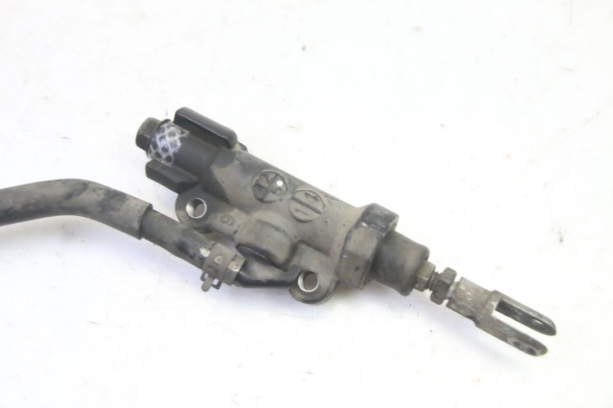 photo de ACHTERREM HOOFDREMSILINDER YAMAHA TDM ABS 900 (2002 - 2014) - Technische close-up