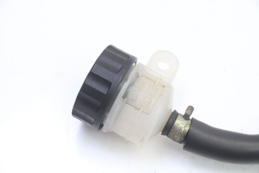 photo de ACHTERREM HOOFDREMSILINDER YAMAHA TDR DELTABOX 125 (1997 - 2003) - Detail van het onderdeel