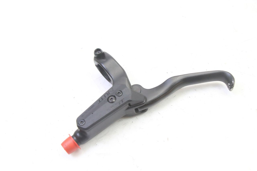 photo de ACHTERREM HOOFDREMSILINDER DUALTRON VICTOR LIMITED 1 - Hoofdaanzicht