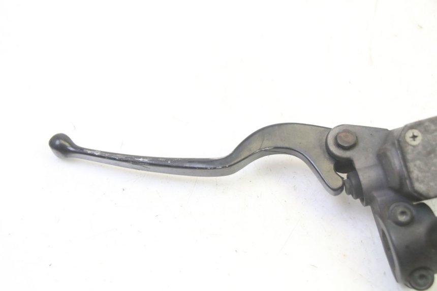 photo de ACHTERREM HOOFDREMSILINDER YAMAHA X-MAX XMAX 125 (2010 - 2013) - Detail van het onderdeel