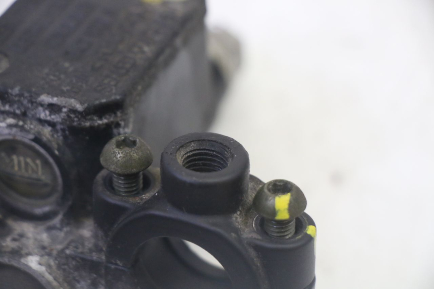 photo de ACHTERREM HOOFDREMSILINDER PIAGGIO XEVO - X EVO 125 (2007 - 2017) - Andere kijkhoek