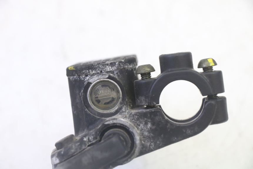 photo de ACHTERREM HOOFDREMSILINDER PIAGGIO XEVO - X EVO 125 (2007 - 2017) - Overzicht