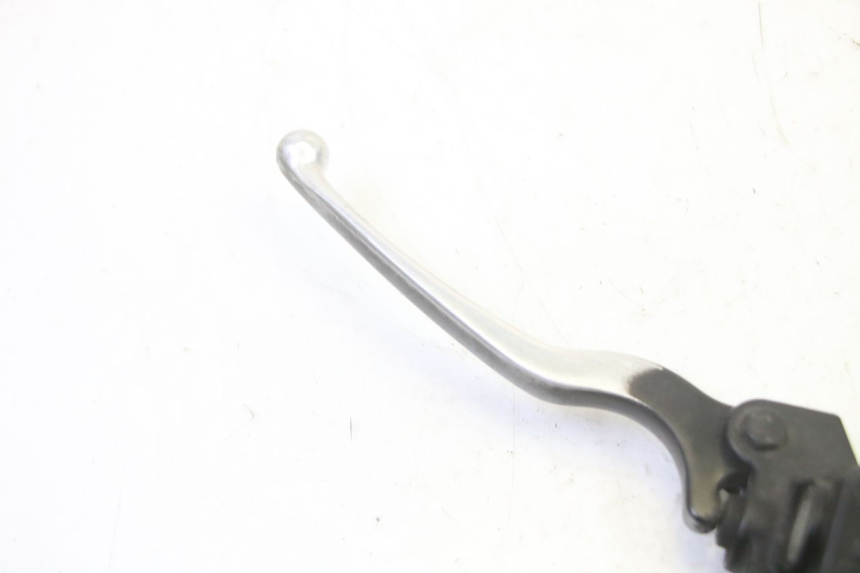 photo de ACHTERREM HOOFDREMSILINDER PIAGGIO XEVO - X EVO 125 (2007 - 2017) - Detail van het onderdeel