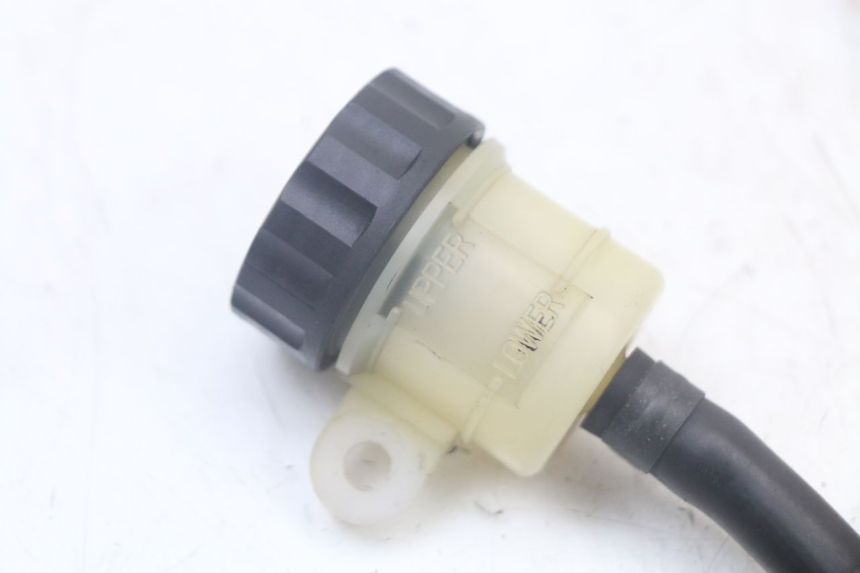 photo de ACHTERREM HOOFDREMSILINDER YAMAHA XT X 660 (2004 - 2016) - Technische close-up