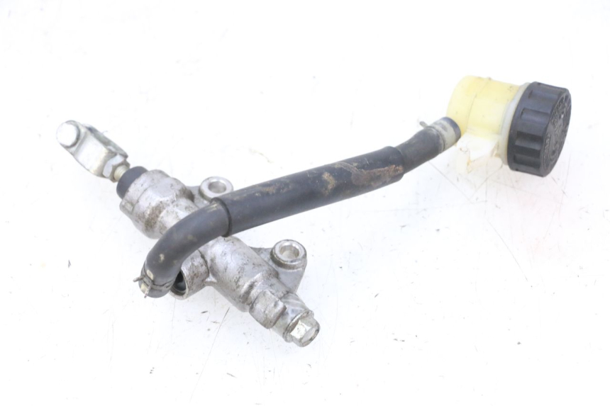 photo de ACHTERREM HOOFDREMSILINDER YAMAHA YFM R RAPTOR 250 (2008 - 2014) - Hoofdaanzicht