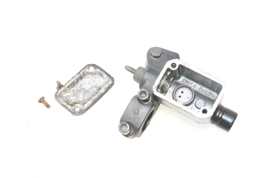 photo de ACHTERREM HOOFDREMSILINDER YAMAHA YP MAJESTY 125 (2007 - 2010) - Productaanzicht