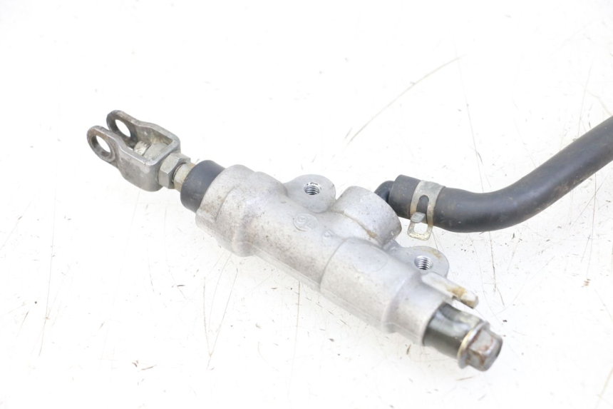 photo de ACHTERREM HOOFDREMSILINDER YAMAHA YZ 85 (2002 - 2018) - Technische close-up