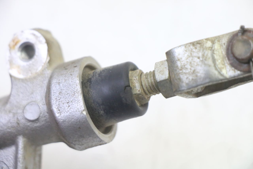 photo de ACHTERREM HOOFDREMSILINDER YAMAHA YZ 85 (2022 - 2025) - Overzicht