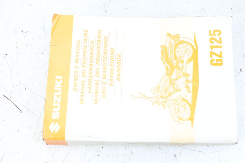 photo de GEBRUIKERSHANDLEIDING SUZUKI GZ MARAUDER 125 (1998 - 2004) - Hoofdaanzicht