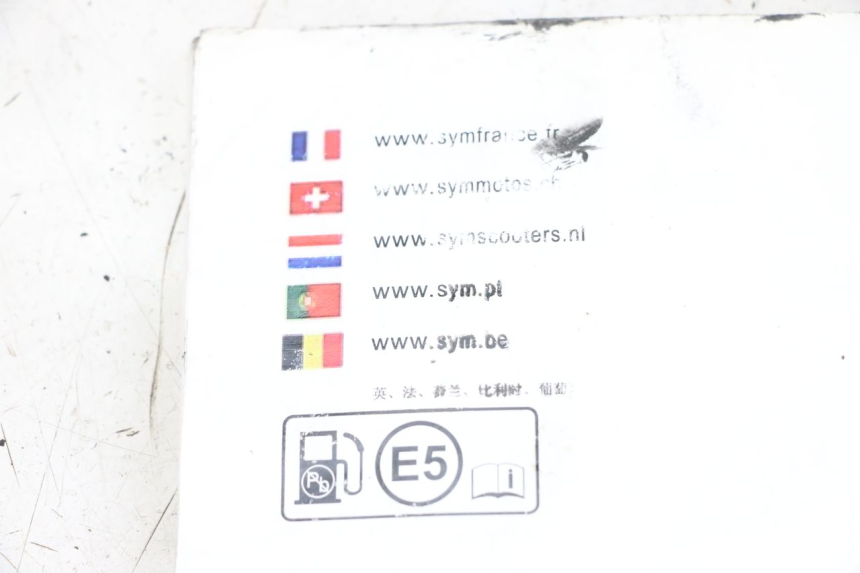 photo de GEBRUIKERSHANDLEIDING SYM JET 14 4T 50 (2018 - 2022) - Bevestigingspunten