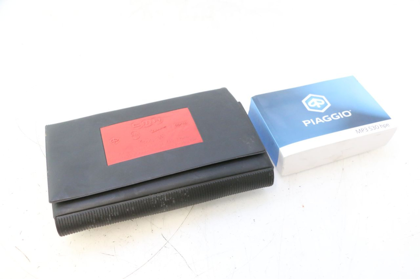 photo de GEBRUIKERSHANDLEIDING PIAGGIO MP3 HPE 530 (2022 - 2026) - Hoofdaanzicht