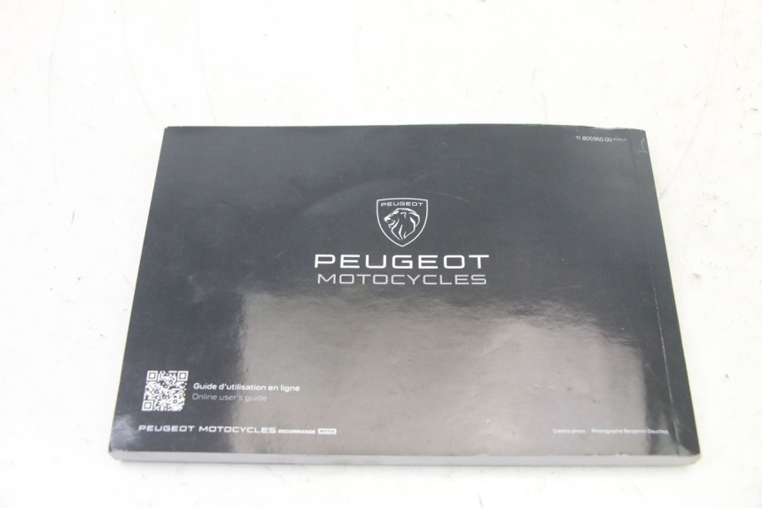 photo de GEBRUIKERSHANDLEIDING PEUGEOT TWEET 4T 50 (2023 - 2025) - Bevestigingspunten