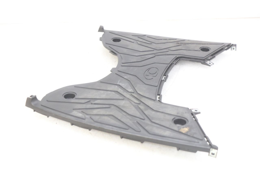 photo de VOETSTEUN KYMCO AGILITY 16+ 4T 50 (2018 - 2023) - Bevestigingspunten