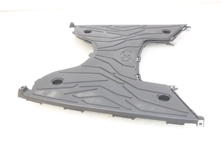 photo de VOETSTEUN KYMCO AGILITY 16+ 4T 50 (2018 - 2023) - Bevestigingspunten