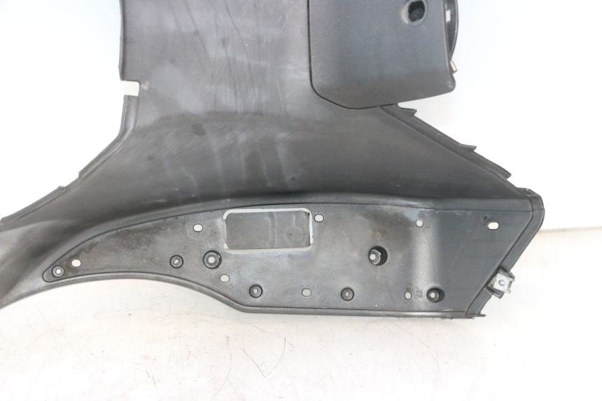 photo de VOETSTEUN APRILIA ATLANTIC S 125 (2010 - 2013) - Andere kijkhoek