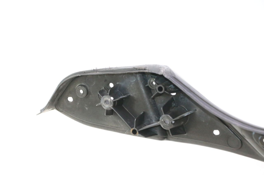photo de VOETSTEUN APRILIA ATLANTIC S 125 (2010 - 2013) - Gecontroleerd onderdeel