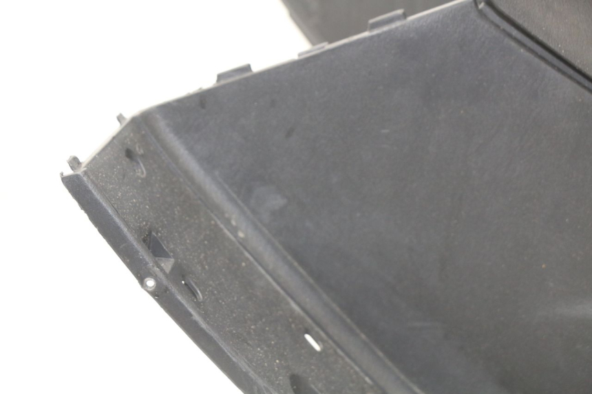 photo de VOETSTEUN JONWAY AZTRAL 125 (2008 - 2017) - Kenmerkende details