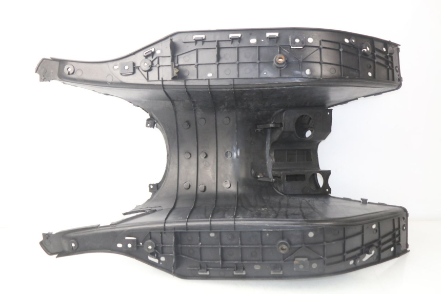 photo de VOETSTEUN JONWAY AZTRAL 125 (2008 - 2017) - Bevestigingspunten