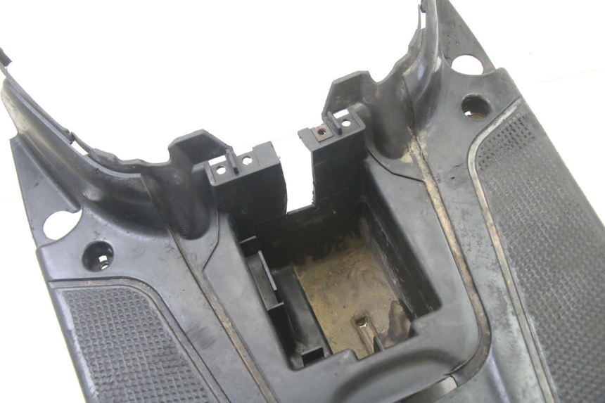 photo de VOETSTEUN MBK BOOSTER SPIRIT NAKED 50 (2004 - 2017) - Zoom op gebruiksstaat